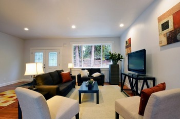 Furniture-Staging-Lake-Forest-Park-WA